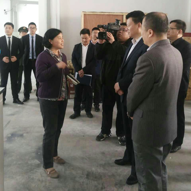 濟南市長清區(qū)領(lǐng)導(dǎo)來我公司實地考察